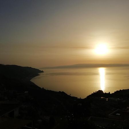 Villa Johnny And Mary'S House Breathtaking View Taormina Szoba fotó