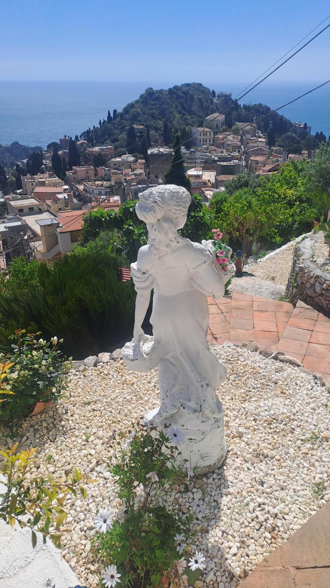 Villa Johnny And Mary'S House Breathtaking View Taormina Kültér fotó